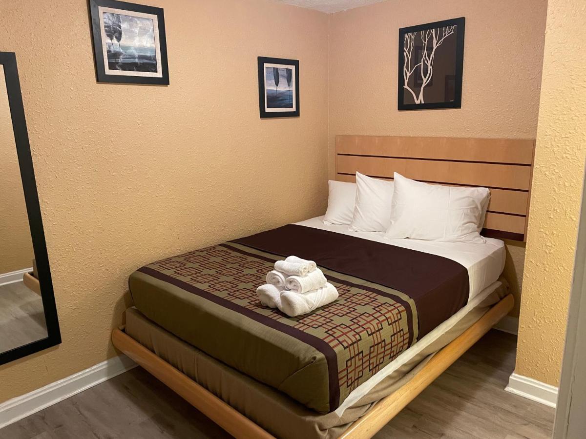 Sunburst Hotel شاطئ ميرتل المظهر الخارجي الصورة