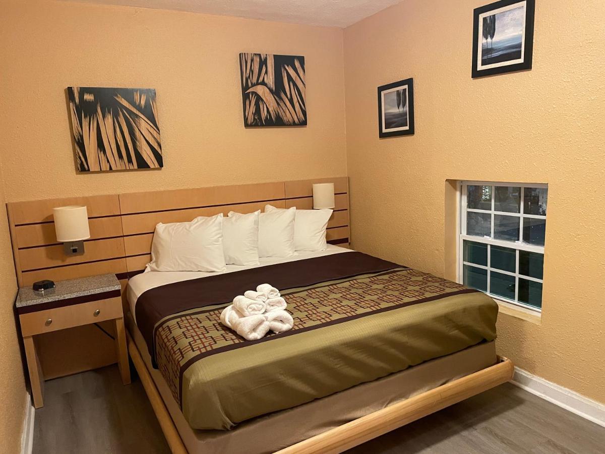 Sunburst Hotel شاطئ ميرتل المظهر الخارجي الصورة